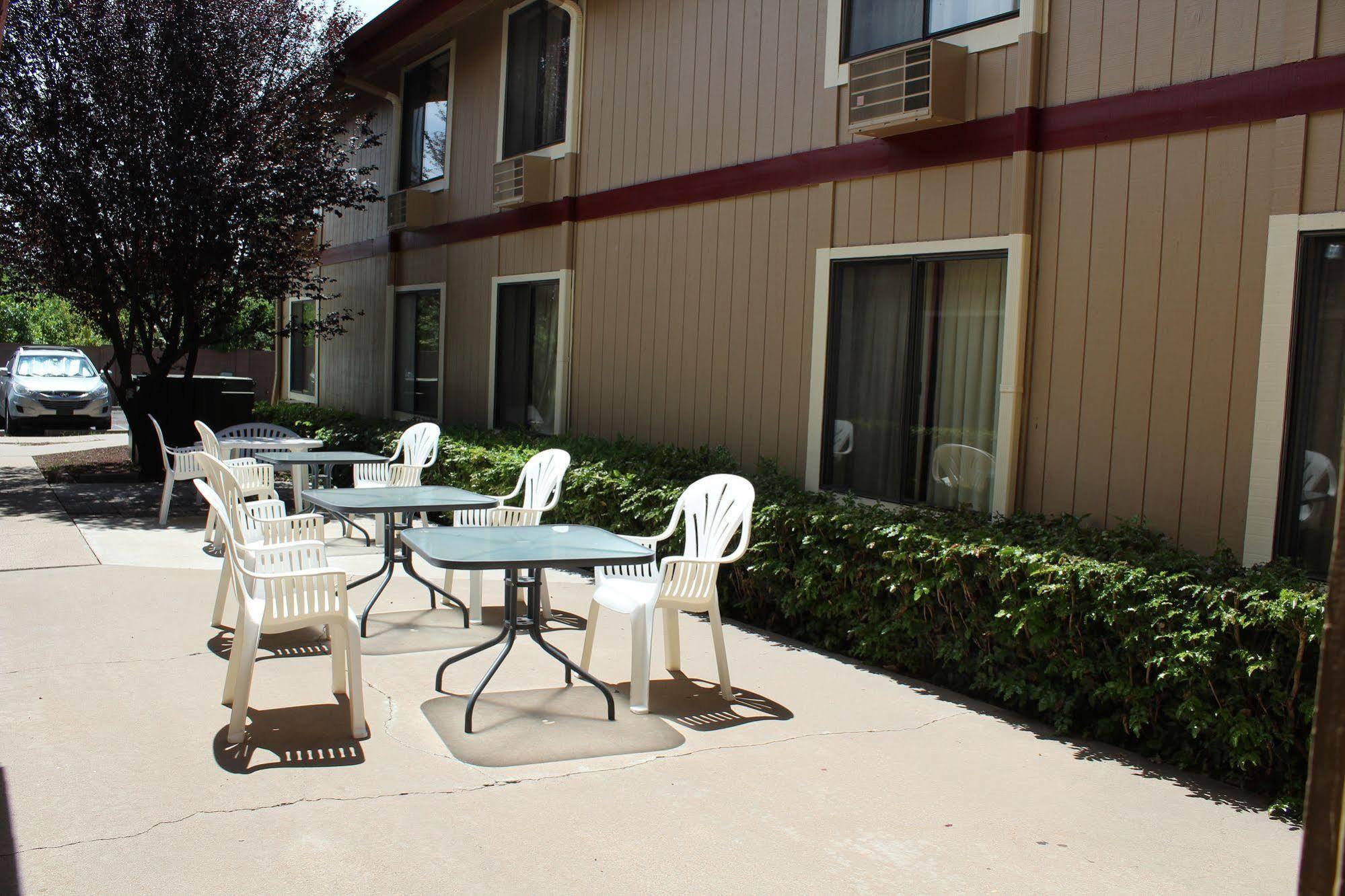 Comfort Inn & Suites Pinetop Show Low Lakeside Exterior foto